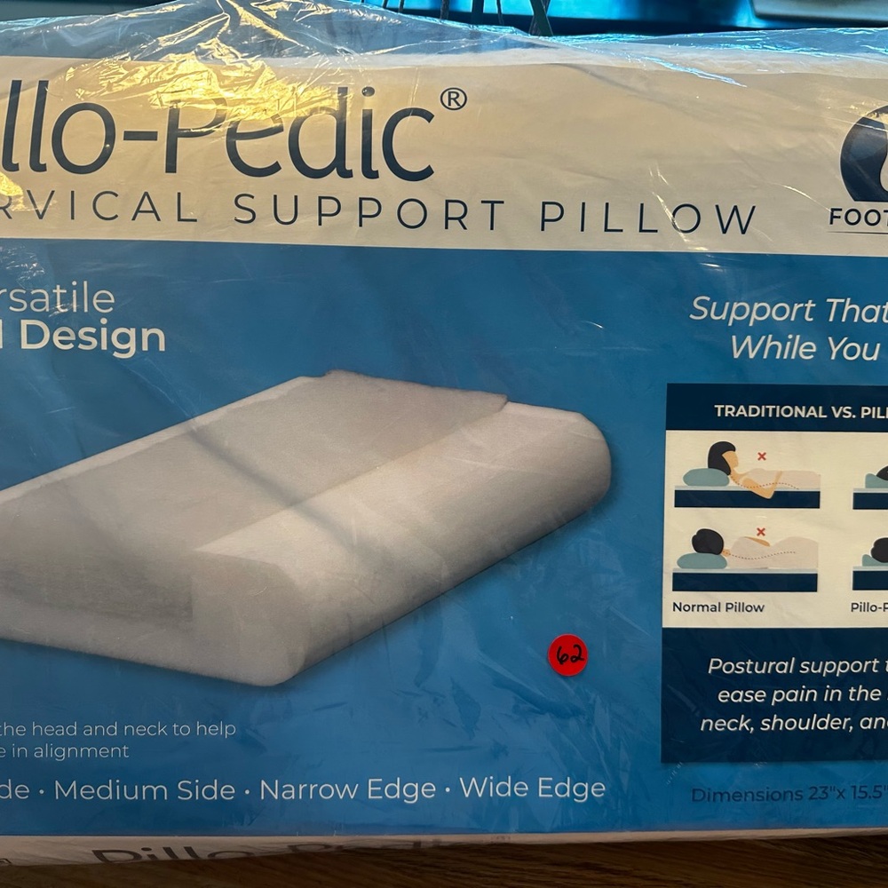 NEVER USED! Immaculate. Cervical Support Pillow - White